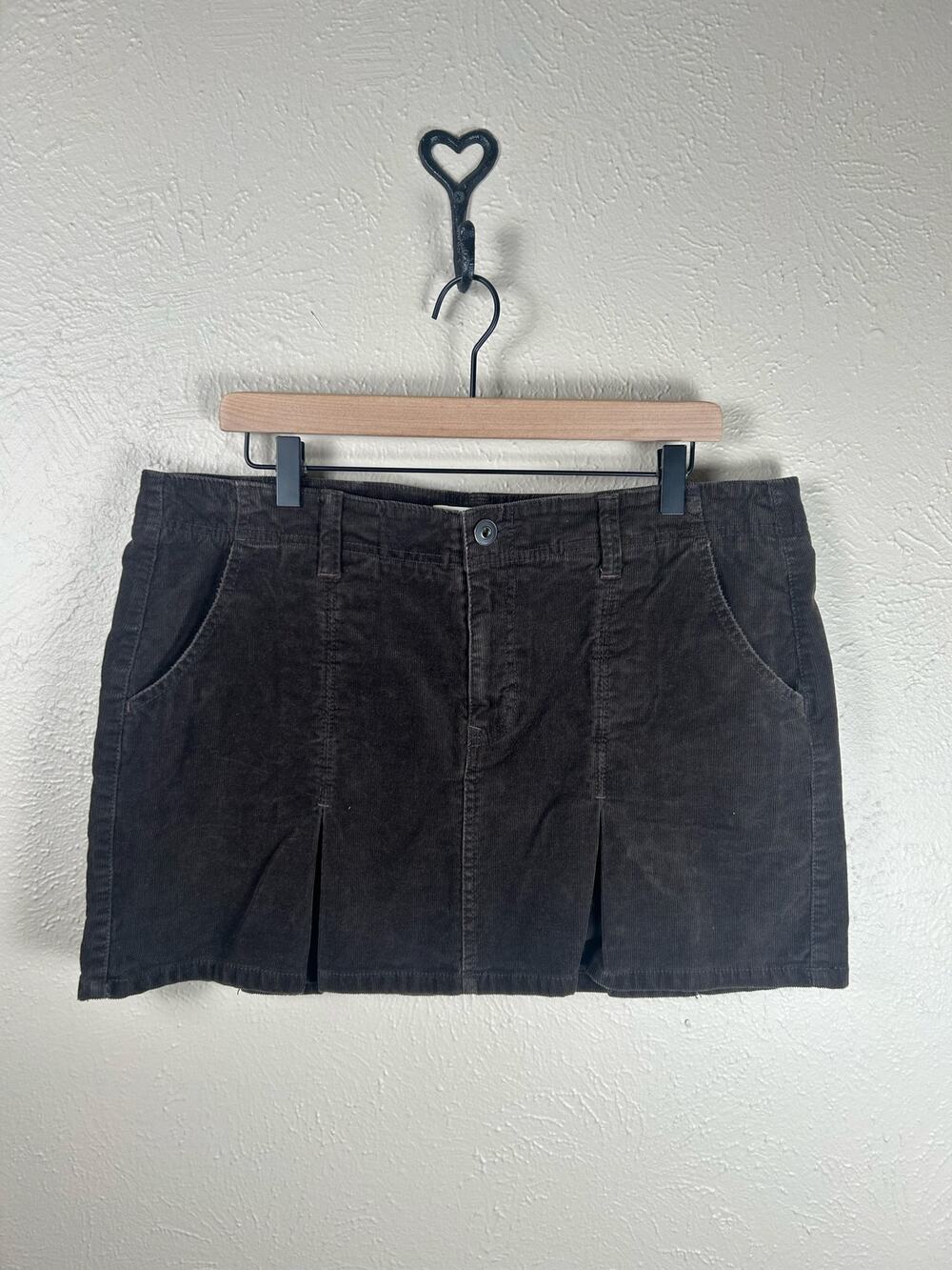 Y2K Old Navy Micro Mini Skirt Size 12 Brown Corduroy Preppy Academia Fall Spring